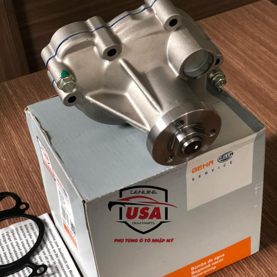 Bơm nước động cơ Landrover sport  4575902